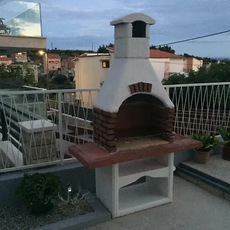 Apartment Leptiric Podstrana