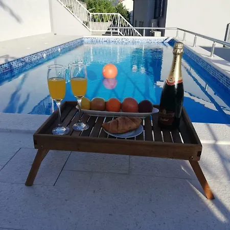 Apartamento Leptiric Podstrana